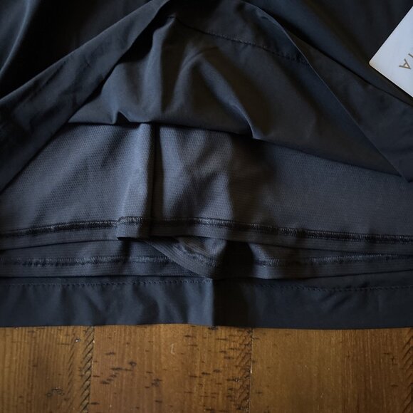 NWT MSRV $59 Athleta Black Sz 26 Featherweight Stretch Soho Skort Skirt #211382 - Picture 4 of 9